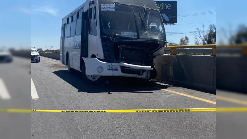 Operador muere en accidente en la 57 Querétaro-San Luis Potosí 