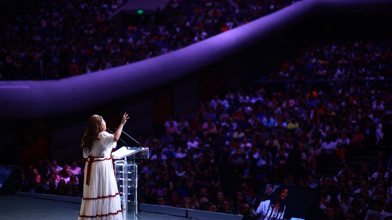Clara Brugada arranca campaña por la Ciudad de México en el Auditorio Nacional  