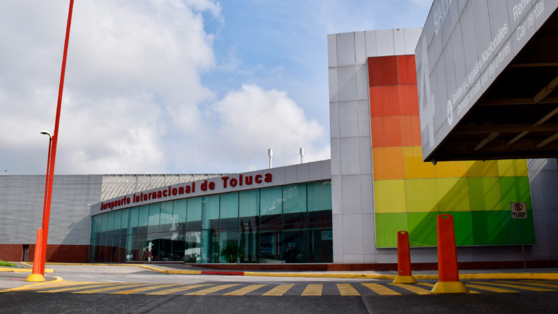 Gobierno de México busca comprar el Aeropuerto Internacional de Toluca 
