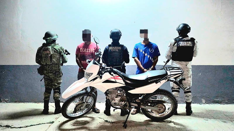 Detienen en Parácuaro, Michoacán a dos sujetos con más de un kilo de sustancias prohibidas