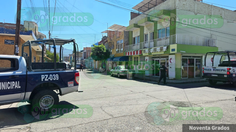 Ultiman a mujer en negocio de maquinitas en Zamora, Michoacán  