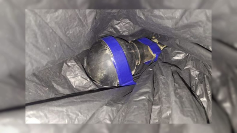Detienen a una mujer en posesión de una granada de mano en Apatzingán