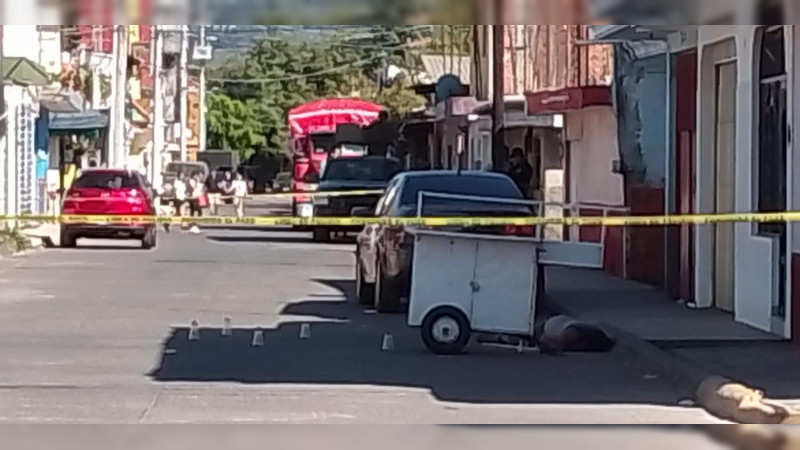Ultiman a tiros a una persona en Uruapan, Michoacán 