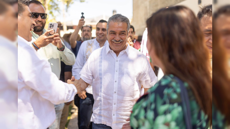 Llama Raúl Morón a pensar en grande al pueblo de Michoacán