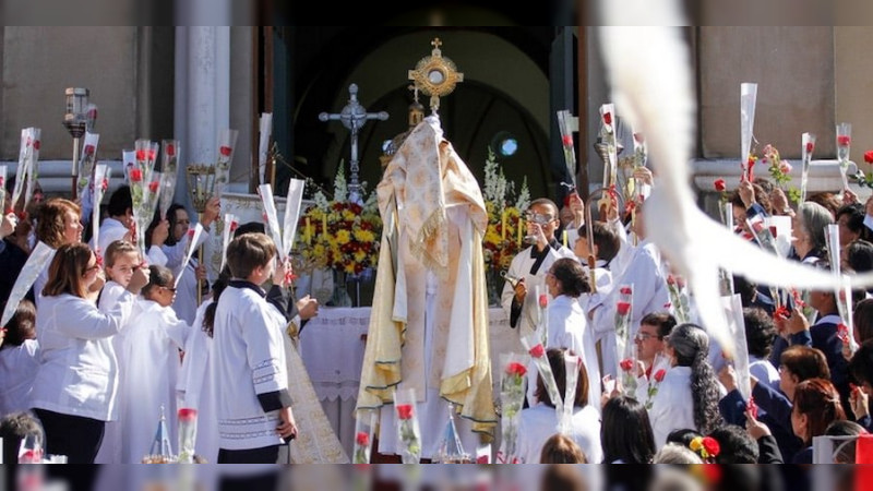 Iglesia presenta propuestas a presidenciables; solicitan regresar al Ejército a los cuarteles 