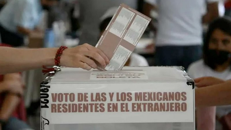 INE investiga padrón de voto extranjero ante solicitudes anormales de registro 