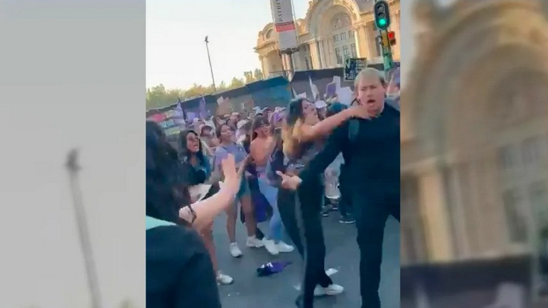 Liberan a hombre que agredió a mujeres durante marcha del 8M en la Ciudad de México