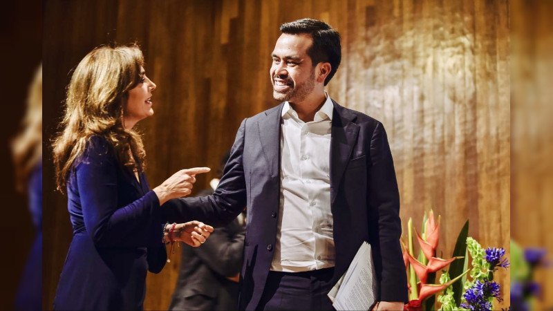 Planea Álvarez Máynez regular mercado de drogas 