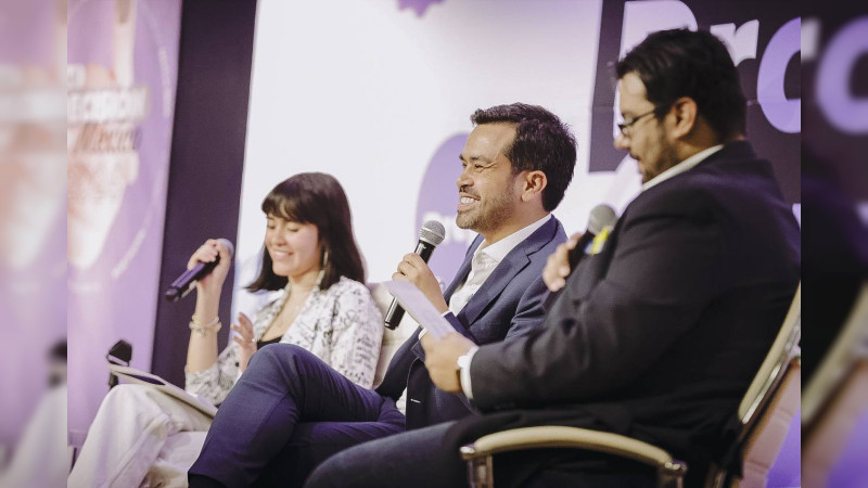 Álvarez Máynez asegura que de ganar las elecciones cerrará las refinerías de Cadereyta y Tula 