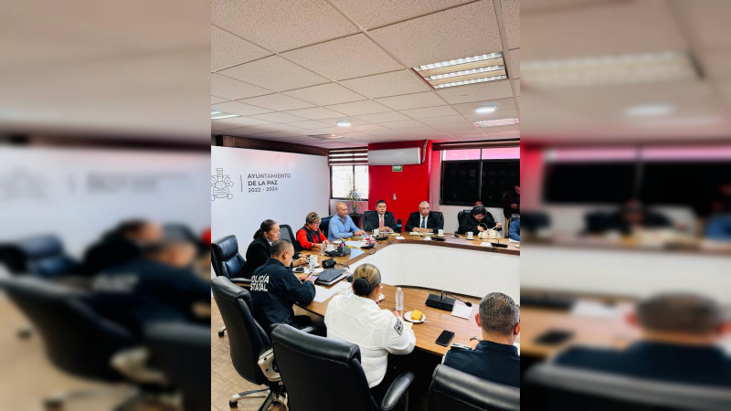 Fiscalía de Nezahualcóyotl y autoridades de La Paz acuerdan acciones y operativos a favor de la seguridad  