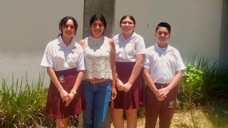 Estudiantes michoacanos ganan segundo lugar en concurso de física 