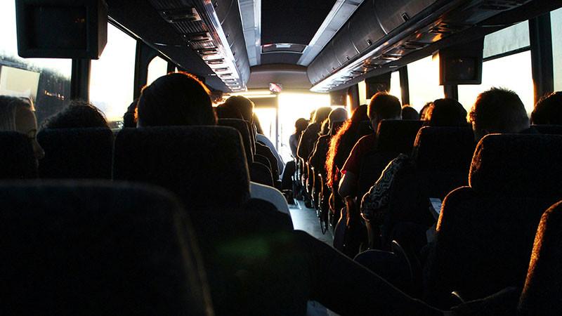 Fiscalía encuentra sustancia prohibida en autobús de pasajeros, en Sonora  
