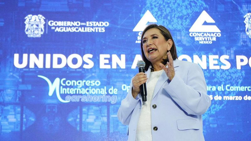 Xóchitl Gálvez afirma que va para arriba en las encuestas y Claudia para abajo 