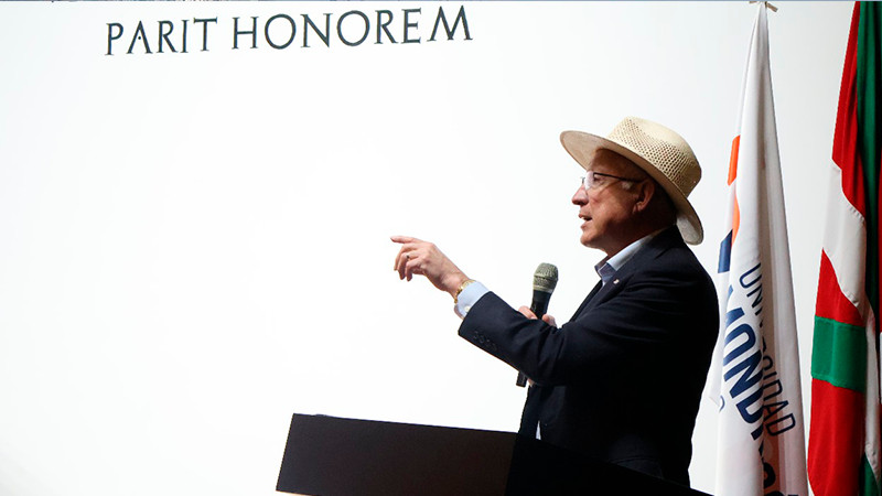 De las armas que llegan a México, 70% provienen de EU: Ken Salazar 