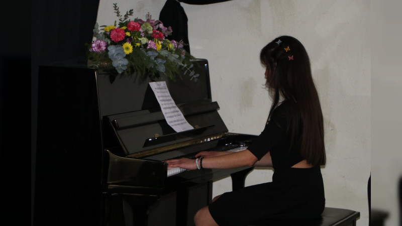 Se llevó a cabo Encuentro Poético “Entre la flor y la palabra”, en Ciudad Hidalgo