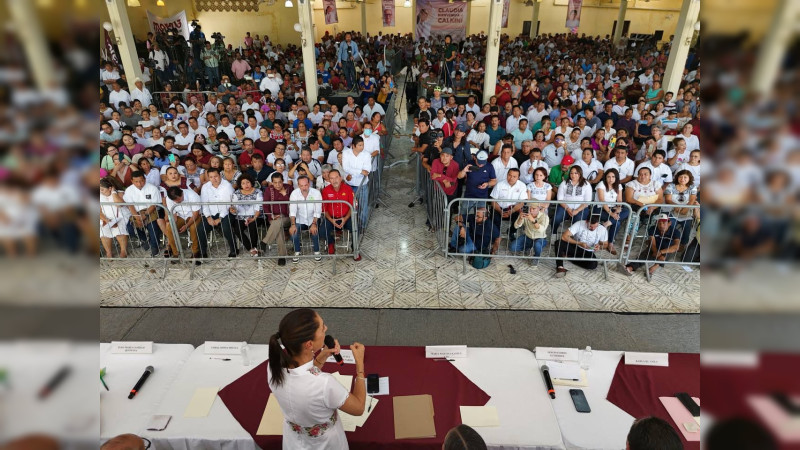 Sheinbaum promete un sistema de pensiones benéfico para el magisterio