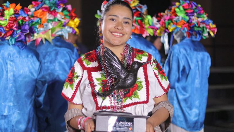 Reconocen a participantes de la K'uínchekua por preservar la cultura