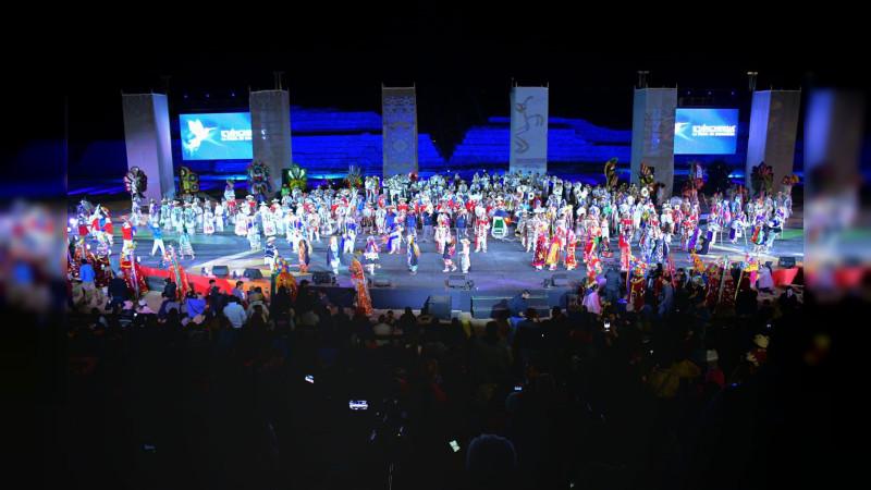 Con agradecimiento y alegría se despiden artistas de la K’uínchekua