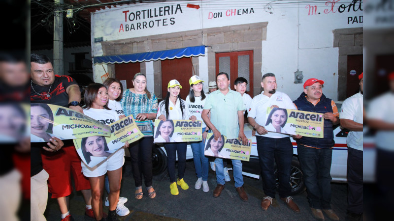 Con gran entusiasmo, transportistas de Quiroga “Excelencia” brindan respaldo a Araceli Saucedo