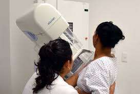 El Hospital Regional Bicentenario y el DIF fortalecen campaña de mastografías gratuitas 