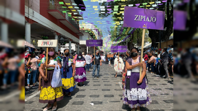 Con 50 contingentes se inaugura mañana el Tianguis Artesanal de Uruapan