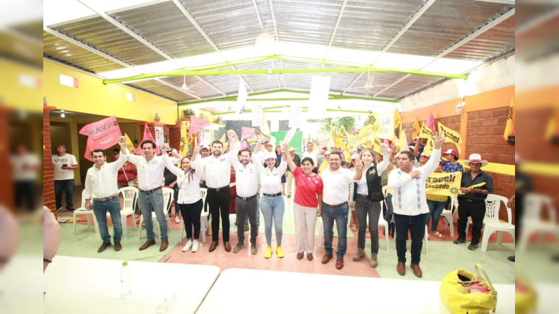 Araceli Saucedo compromete combate a la corrupción y recuperar programas sociales durante su visita en Juárez