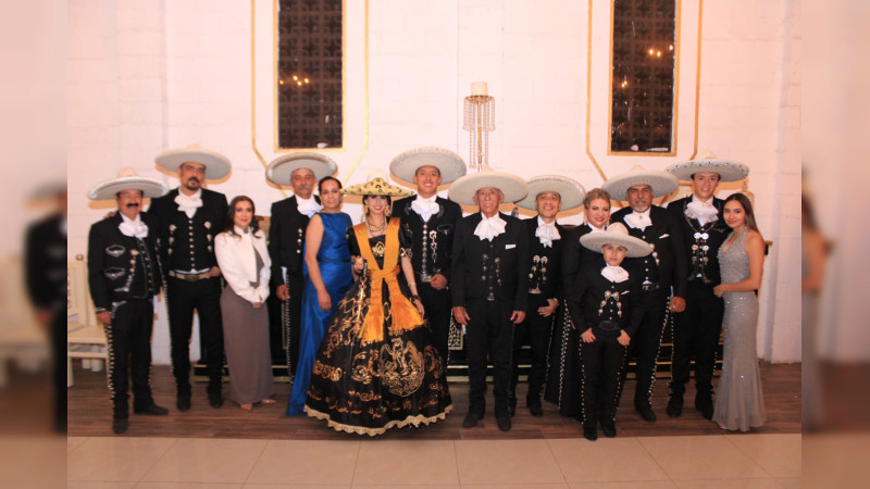 Coronan a Reina de la Asociación de Charros de Tarímbaro, Michoacán