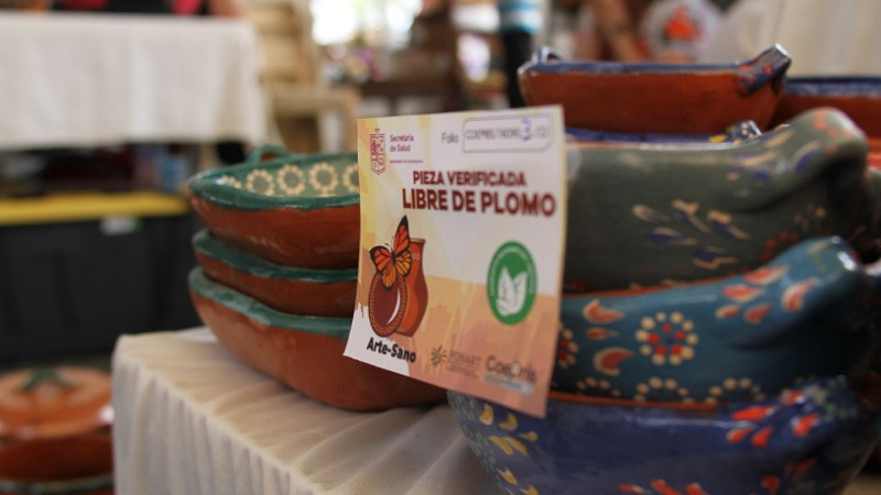 Piezas del Tianguis Artesanal de Uruapan, libres de plomo; Sector Salud Michoacán 