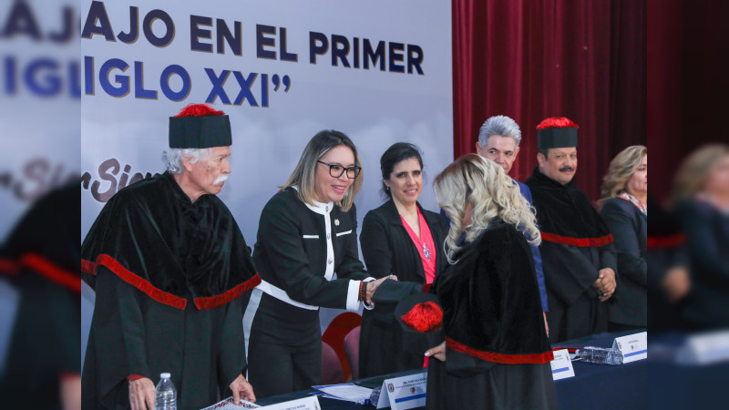 UMSNH destaca por su calidad y pone sus conocimientos al servicio de México: Yarabí Ávila 