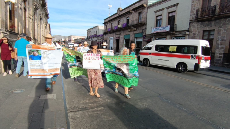 Piden apoyo a CNTE para buscar a activista desaparecido en Coalcomán, Michoacán  