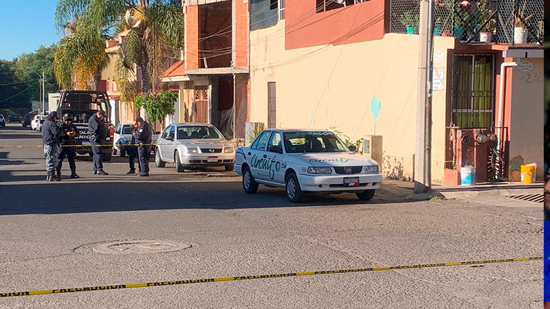  Taxista de la línea Circuito resulta herido con arma de fuego, en Uruapan.