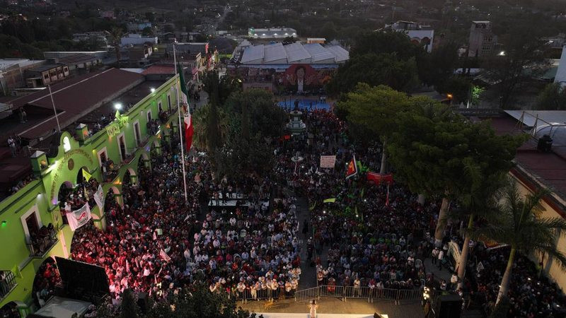 El gobernante debe vivir en la justa medianía, responde Sheinbaum a Xóchitl Gálvez 