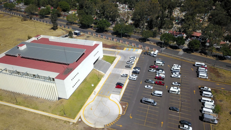 Vehículos oficiales de la UMSNH deben estar resguardados durante el periodo vacacional 