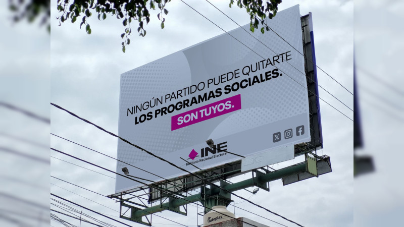 Xóchitl Gálvez acata solicitud del INE de retirar anuncios con logotipo de redes sociales