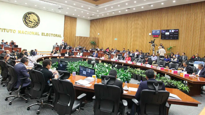 Asegura INE que elecciones "no están en riesgo" 