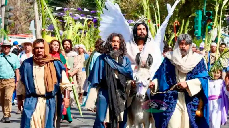 Comité organizador pide quitar propaganda durante representación de La Pasión de Cristo, en Iztapalapa 