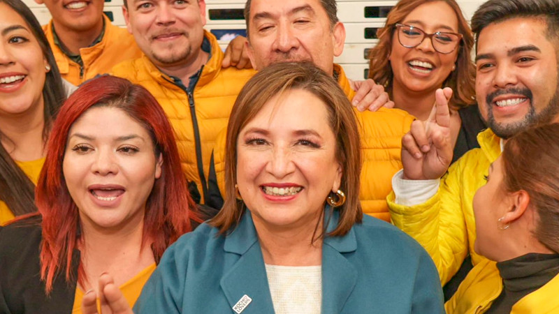 Xóchitl Gálvez acusa a la 4T de utilizar programas sociales como propaganda; solicita reunión con el INE 