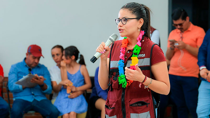 Apuesta Carolina Rangel por la transformación de escuelas públicas en espacios de fomento a la salud 
