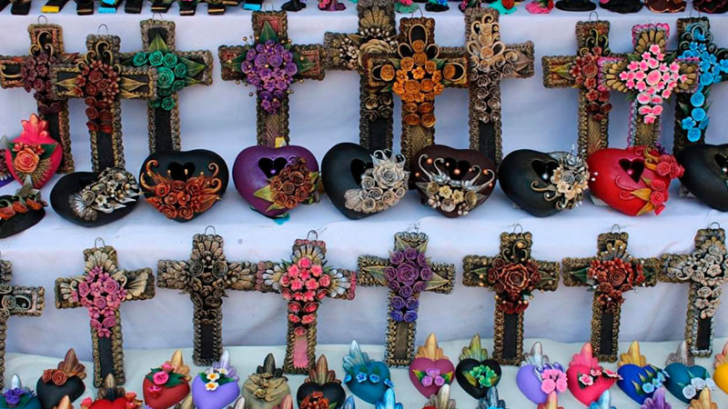 No te pierdas la Expo Artesanal Cruz de Barro en Capula 