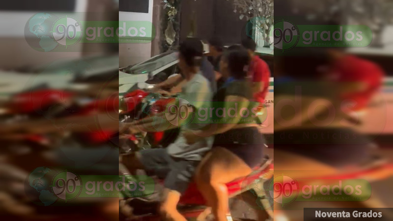 Quitan la vida a taxista en pleno centro de Apatzingán, Michoacán  