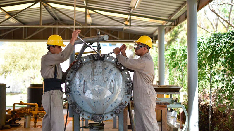 Gran demanda de espacios para ingresar a Ingeniería Industrial en la UMSNH 