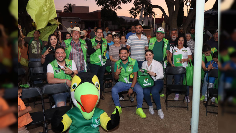 Morelianos reconocen vocación de servicio de “Neto” Núñez