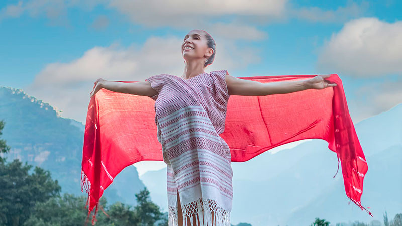 Llega obra de teatro y danza sobre el rebozo a Morelia y Pátzcuaro, Michoacán 