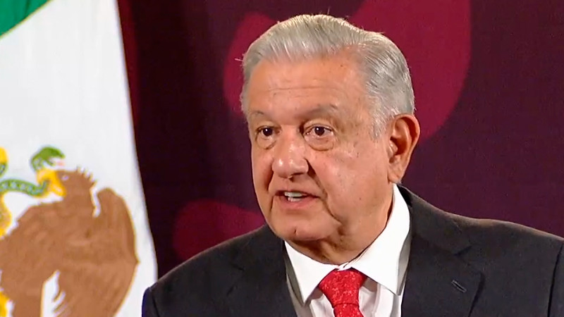 Gobernador de Guanajuato "gobierna, pero no manda", asevera AMLO 