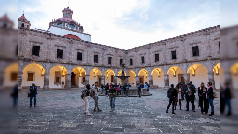 Conoce el Centro Cultural Clavijero, epicentro de la cultura y las artes en Morelia 