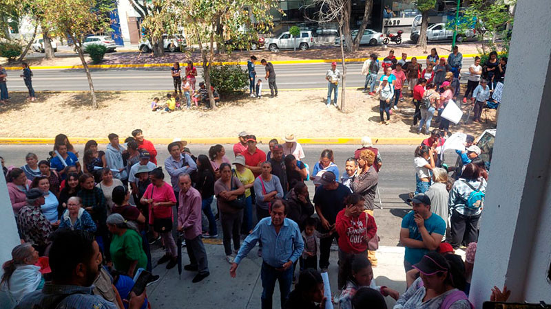 Morenistas piden que el partido no le de candidaturas a ex priístas ni ex panistas 