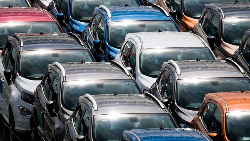 Se estanca producción de vehículos en México; exportación sube 11% 