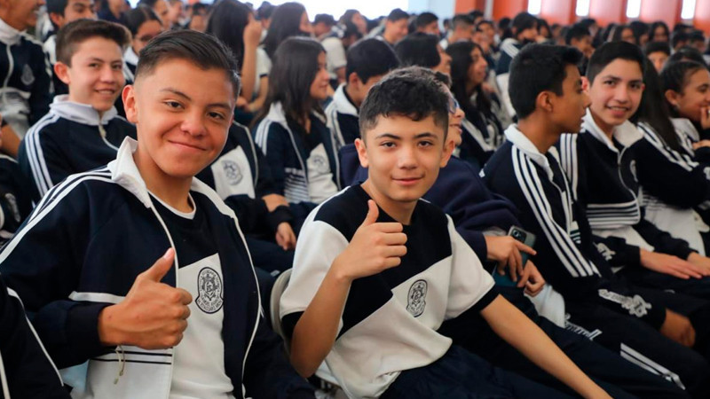 Primarias y secundarias sí deberán asistir a clases este lunes en Michoacán: Gabriela Molina 