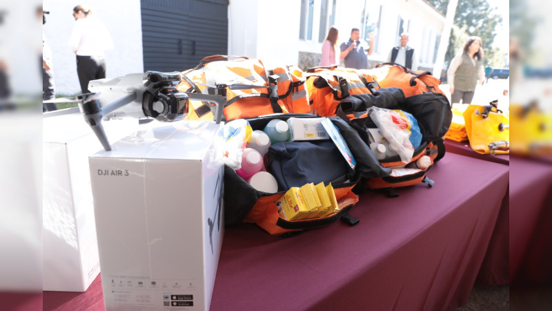 Michoacán emplea 15 drones en el combate a incendios forestales