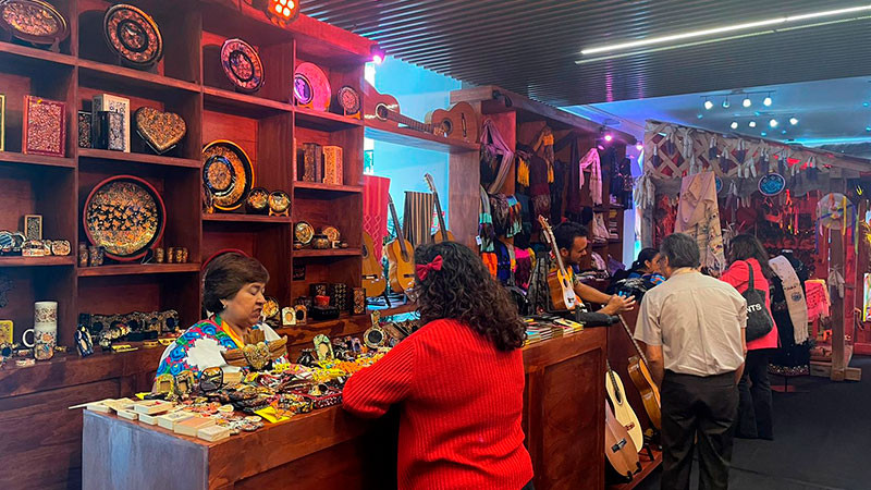 Artesanía michoacana llega a la Feria Nacional San Marcos 